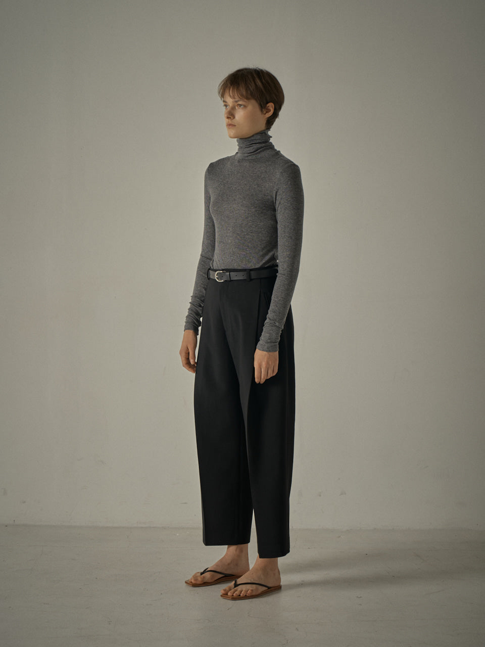 ROUND WOOL PANTS